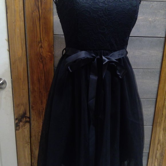 Active USA Lace meshed cami mini dress - Picture 11 of 14